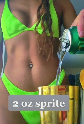 5. Sexy Babybeansss Shows Cleavage in Lime Green Bikini
