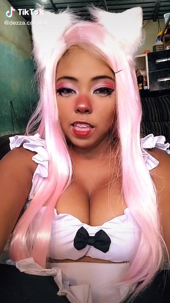Dezza.cosplay Shows Appealing Cosplay sexyfilter
