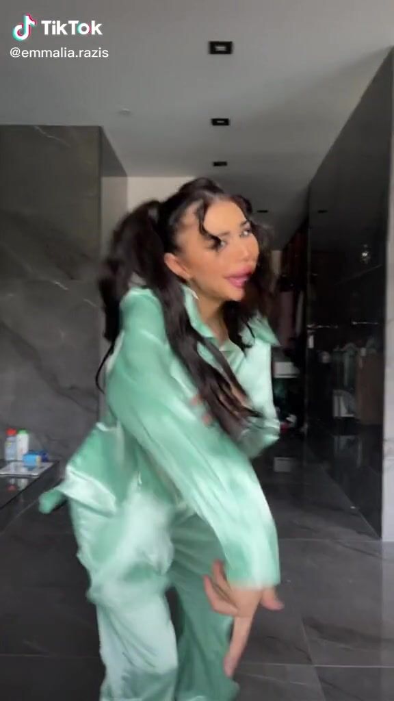 Sexy Emmalia Razis | sexyfilter.com