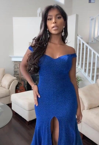 5. Beautiful Ishini W in Sexy Blue Dress