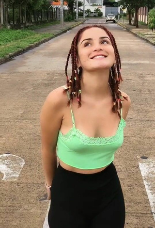 Sexy Julietaderomeo Shows Nipples in a Street Braless