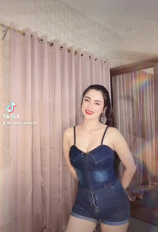 3. Sexy Karen Anne Tuazon Shows Cleavage in Overall