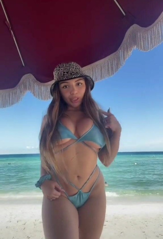 6. Sexy Katiana Kay Shows Cleavage in Blue Bikini at the Beach