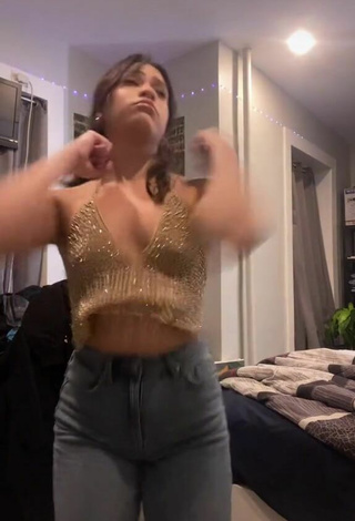 4. Cute Lilratpiss in Crop Top No  Bra and Bouncing Tits