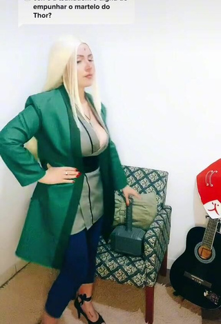 Really Cute Luanagauchaoficial Shows Cosplay