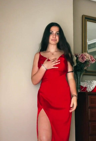 6. Sexy Luciasigi in Red Dress