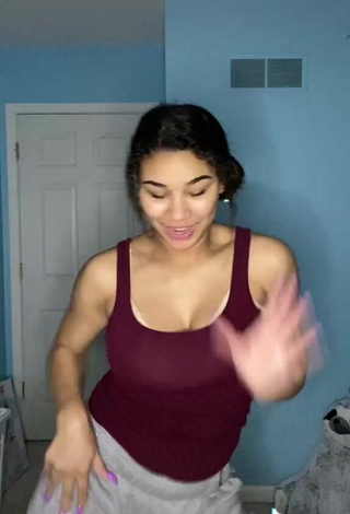 5. Sexy Makayla Marley Shows Cleavage in Brown Top and Bouncing Tits