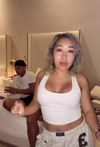 Sexy Chassidy Shows Cleavage in White Tank Top
