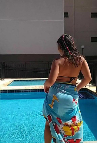 5. Sexy Raquel Toledoh in Black Bikini at the Swimming Pool and Bouncing Boobs
