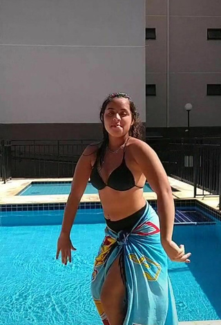6. Sexy Raquel Toledoh in Black Bikini at the Swimming Pool and Bouncing Boobs