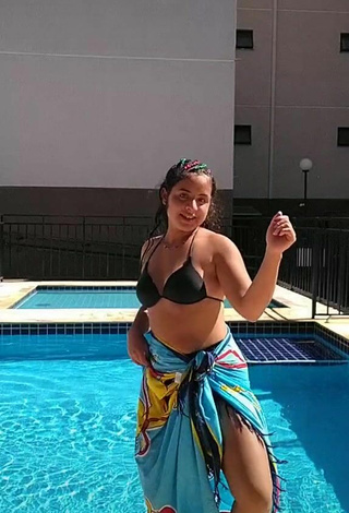 Sexy Raquel Toledoh Shows Cleavage in Black Bikini Top