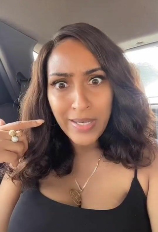 2. Beautiful Juliet Ibrahim Shows Cleavage in a Car