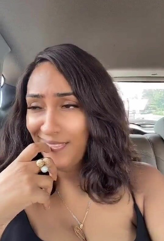 3. Beautiful Juliet Ibrahim Shows Cleavage in a Car
