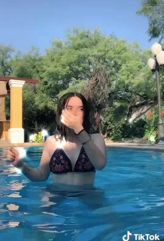 4. Sexy Samantha in Floral Bikini Top at the Pool
