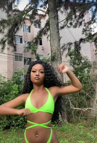3. Seductive Laiane Rodrigues in Lime Green Bikini