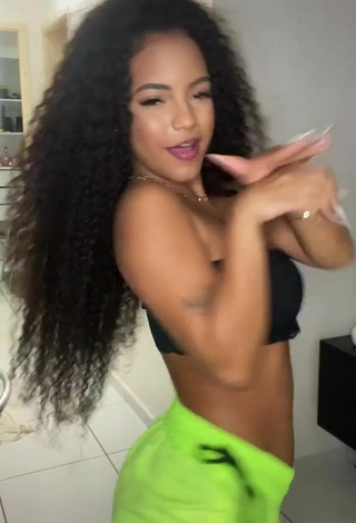 4. Hot Ziane Martins in Black Tube Top and Bouncing Boobs
