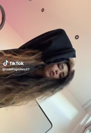 16. Sexy Laila Gomez Shows Asshole