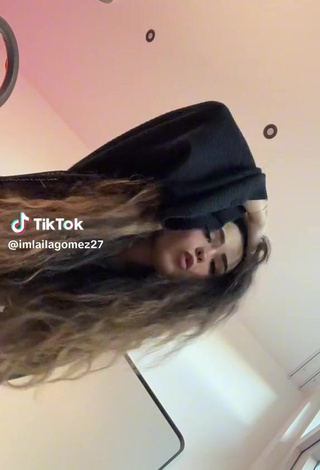 17. Sexy Laila Gomez Shows Asshole