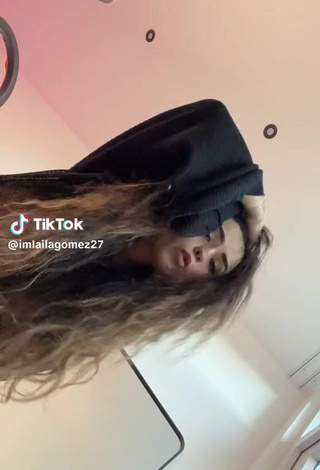 19. Sexy Laila Gomez Shows Asshole