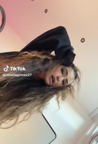 24. Sexy Laila Gomez Shows Asshole