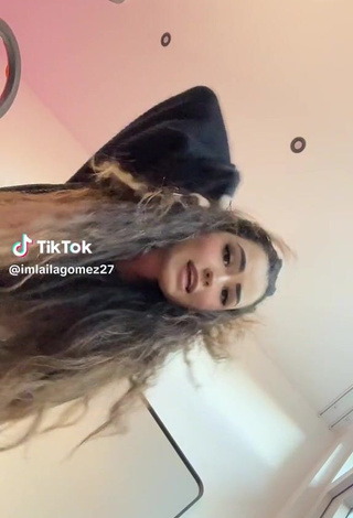 27. Sexy Laila Gomez Shows Asshole