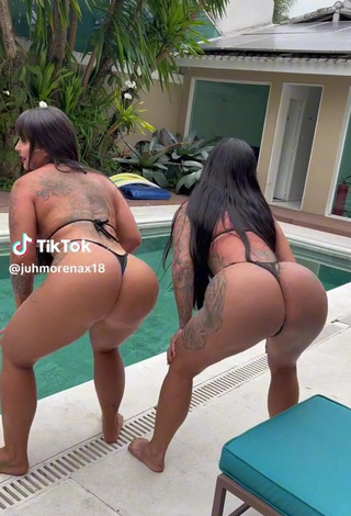 4. Sexy Juliana Alves Shows Asshole while Twerking