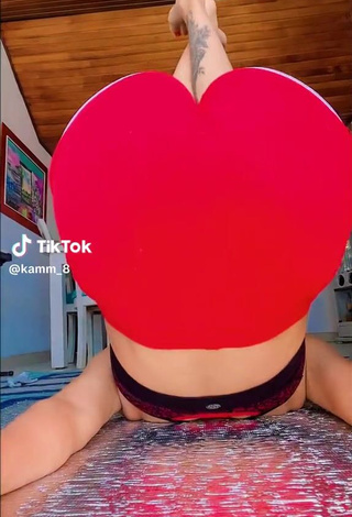 2. Sexy Kamm_8 Shows Cameltoe while doing Yoga