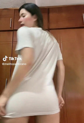 11. Sexy Melosita Zambrano in Panties while Twerking