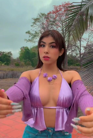 4. Cute Alexa Torrex Shows Nipples No Bra