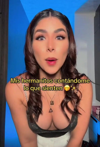 3. Sweetie Alexa Torrex Shows Cleavage in Top