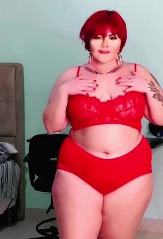 4. Sexy Alexia Tamira Shows Cleavage in Red Lingerie