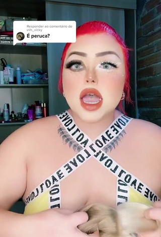 3. Hot Alexia Tamira Shows Cleavage in Sport Bra