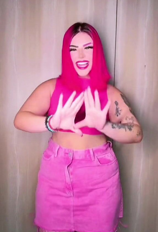 5. Erotic Alexia Tamira in Pink Crop Top