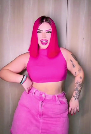 6. Erotic Alexia Tamira in Pink Crop Top