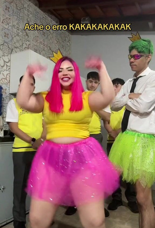 5. Hot Alexia Tamira in Crop Top