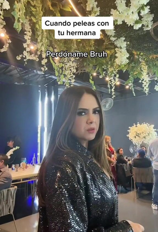 2. Cute Ama Blitz Shows Cleavage