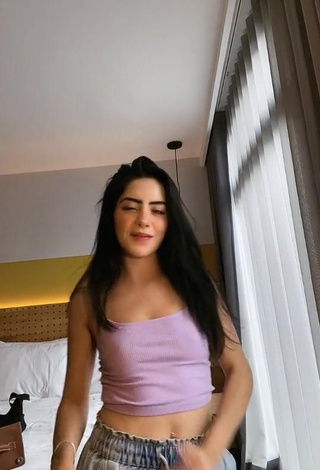 3. Adorable Amaranta Venegas in Seductive Violet Crop Top while Twerking