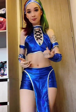 Sexy Amara Que Linda Shows Cosplay