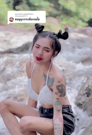 Hot Atom Tattapol Shows Cleavage in White Bra