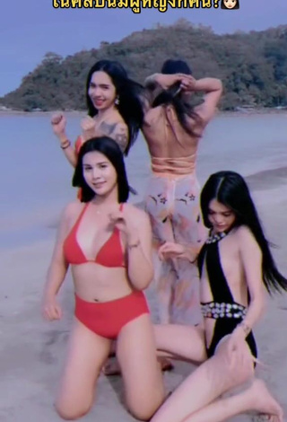 4. Sweetie Atom Tattapol Shows Cleavage in Red Bikini at the Beach