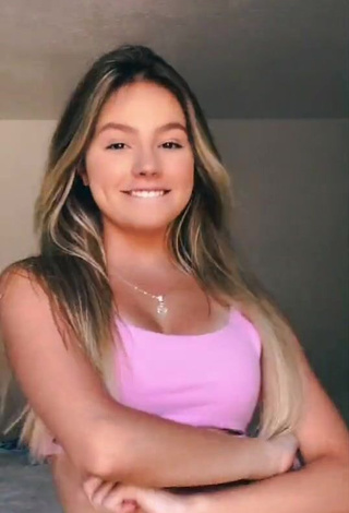 bela (@bela) - Nude and Sexy Videos on TikTok
