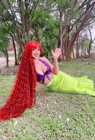 Bella Dueñas Looks Wonderful in Purple Crop Top