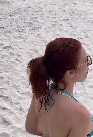 5. Hottest Cibelly Ferreira Shows Butt at the Beach