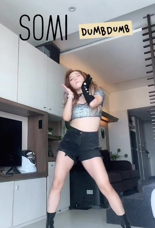 5. Really Cute Dasuri Choi Shows Cleavage in Silver Crop Top