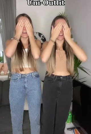 2. Sexy Leonie & Sophie Leso in Crop Top