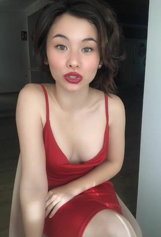 2. Cute Maria Reus Huang in Red Dress