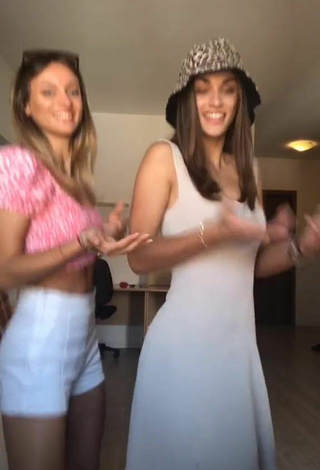 4. Sexy Arianna & Aurora in White Dress