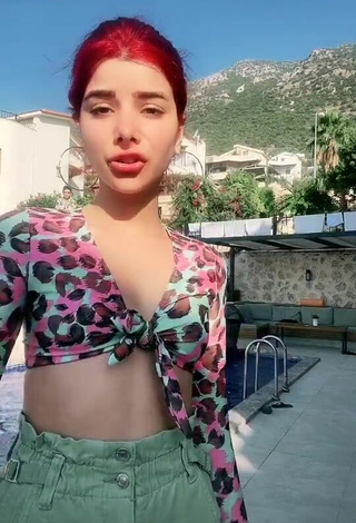Beautiful Merve Yalçın in Sexy Leopard Crop Top at the Swimming Pool