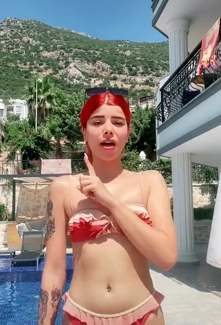 3. Amazing Merve Yalçın in Hot Bikini at the Pool