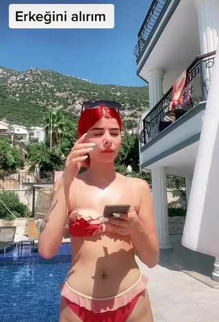 Hottie Merve Yalçın in Bikini at the Swimming Pool